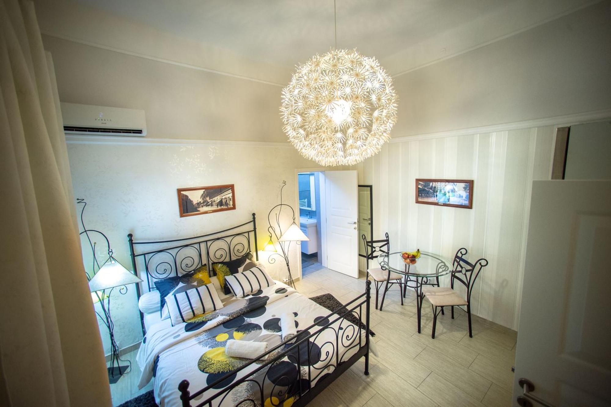 Central Charm Modern 2Br Apt-Free Parking Near Βελιγράδι Εξωτερικό φωτογραφία